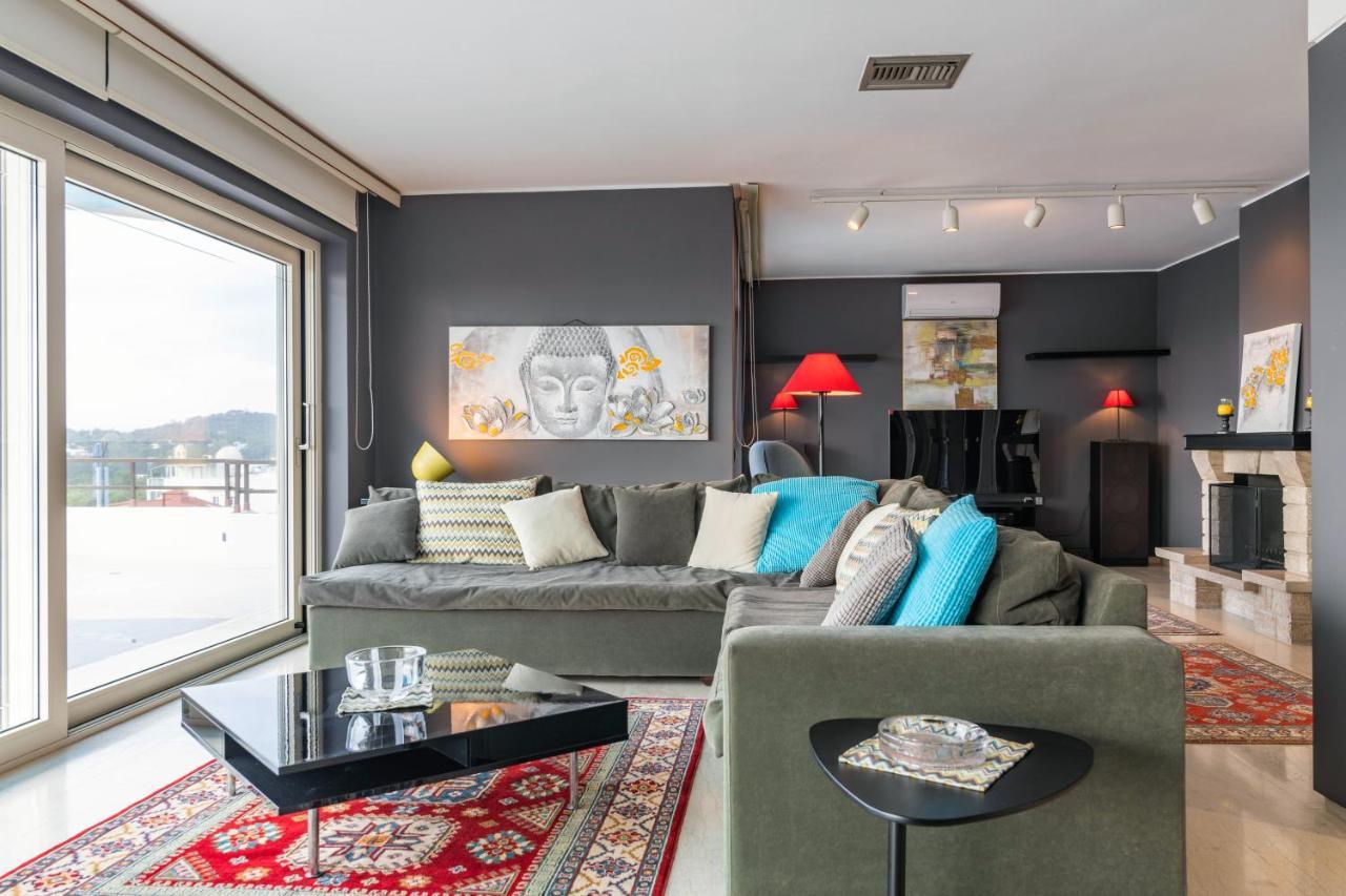 Sunlight House - Palatial Fully Equipped Apartment Near The Sea Ateny Zewnętrze zdjęcie