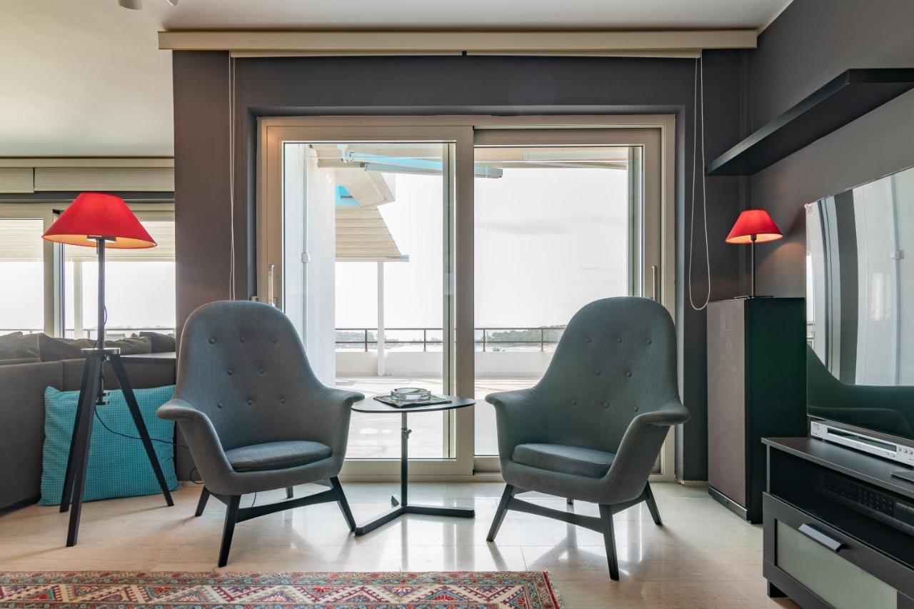 Sunlight House - Palatial Fully Equipped Apartment Near The Sea Ateny Zewnętrze zdjęcie